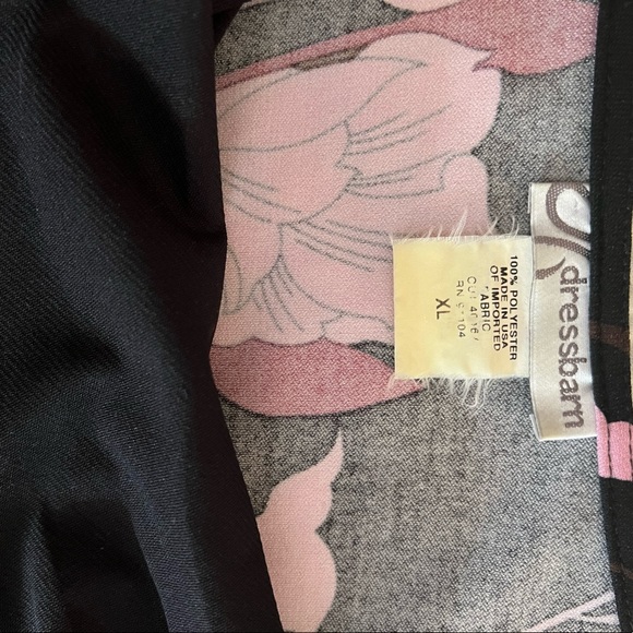 Draped Scoop Neck - Picture 3 of 3